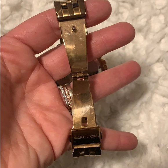 Sold 😎 - Picture 5 of 8